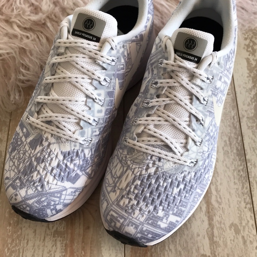 NWT👻Nike ID shield Pegasus 34 Custom! - Picture 7 of 7